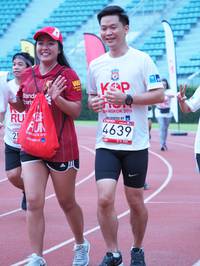 BIB: 201, 4639
                            <button type="button" onclick="openModal(5937425)" class="btn btn-primary btn-sm float-right btn-popup" data-toggle="modal" data-target=".modal-high-quality">
                        <i class="fas fa-shopping-cart"></i> Add to Cart
                    </button>
                                            <button type="button" onclick="isThisMe(5937425, true)" class="btn btn-success btn-sm float-right btn-popup btn-isme hidden" data-toggle="tooltip" data-placement="bottom" title="นี่คือรูปของคุณใช่ไหม คลิกที่นี่เพื่อเอาเข้าอัลบั้ม">
                        <i class="fas fa-plus"></i> Add to album
                    </button>
                    <button type="button" onclick="isThisMe(5937425, false)" class="btn btn-warning btn-sm float-right btn-popup btn-isnotme hidden">
                        <i class="fas fa-ban"></i> Remove from album
                    </button>