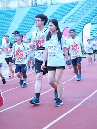 BIB: 7372, 5473, 1156, 737, 4262
                            <button type="button" onclick="openModal(5933097)" class="btn btn-primary btn-sm float-right btn-popup" data-toggle="modal" data-target=".modal-high-quality">
                        <i class="fas fa-shopping-cart"></i> Add to Cart
                    </button>
                                            <button type="button" onclick="isThisMe(5933097, true)" class="btn btn-success btn-sm float-right btn-popup btn-isme hidden" data-toggle="tooltip" data-placement="bottom" title="นี่คือรูปของคุณใช่ไหม คลิกที่นี่เพื่อเอาเข้าอัลบั้ม">
                        <i class="fas fa-plus"></i> Add to album
                    </button>
                    <button type="button" onclick="isThisMe(5933097, false)" class="btn btn-warning btn-sm float-right btn-popup btn-isnotme hidden">
                        <i class="fas fa-ban"></i> Remove from album
                    </button>