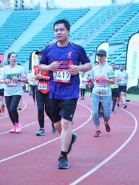 BIB: 3417, 1636
                            <button type="button" onclick="openModal(5934214)" class="btn btn-primary btn-sm float-right btn-popup" data-toggle="modal" data-target=".modal-high-quality">
                        <i class="fas fa-shopping-cart"></i> Add to Cart
                    </button>
                                            <button type="button" onclick="isThisMe(5934214, true)" class="btn btn-success btn-sm float-right btn-popup btn-isme hidden" data-toggle="tooltip" data-placement="bottom" title="นี่คือรูปของคุณใช่ไหม คลิกที่นี่เพื่อเอาเข้าอัลบั้ม">
                        <i class="fas fa-plus"></i> Add to album
                    </button>
                    <button type="button" onclick="isThisMe(5934214, false)" class="btn btn-warning btn-sm float-right btn-popup btn-isnotme hidden">
                        <i class="fas fa-ban"></i> Remove from album
                    </button>