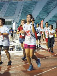 BIB: 7970
                            <button type="button" onclick="openModal(5913495)" class="btn btn-primary btn-sm float-right btn-popup" data-toggle="modal" data-target=".modal-high-quality">
                        <i class="fas fa-shopping-cart"></i> Add to Cart
                    </button>
                                            <button type="button" onclick="isThisMe(5913495, true)" class="btn btn-success btn-sm float-right btn-popup btn-isme hidden" data-toggle="tooltip" data-placement="bottom" title="นี่คือรูปของคุณใช่ไหม คลิกที่นี่เพื่อเอาเข้าอัลบั้ม">
                        <i class="fas fa-plus"></i> Add to album
                    </button>
                    <button type="button" onclick="isThisMe(5913495, false)" class="btn btn-warning btn-sm float-right btn-popup btn-isnotme hidden">
                        <i class="fas fa-ban"></i> Remove from album
                    </button>