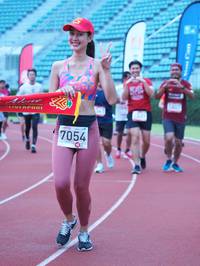 BIB: 7054
                            <button type="button" onclick="openModal(5935645)" class="btn btn-primary btn-sm float-right btn-popup" data-toggle="modal" data-target=".modal-high-quality">
                        <i class="fas fa-shopping-cart"></i> Add to Cart
                    </button>
                                            <button type="button" onclick="isThisMe(5935645, true)" class="btn btn-success btn-sm float-right btn-popup btn-isme hidden" data-toggle="tooltip" data-placement="bottom" title="นี่คือรูปของคุณใช่ไหม คลิกที่นี่เพื่อเอาเข้าอัลบั้ม">
                        <i class="fas fa-plus"></i> Add to album
                    </button>
                    <button type="button" onclick="isThisMe(5935645, false)" class="btn btn-warning btn-sm float-right btn-popup btn-isnotme hidden">
                        <i class="fas fa-ban"></i> Remove from album
                    </button>