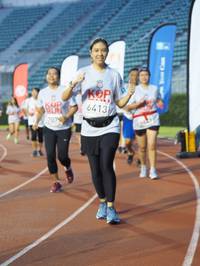 BIB: 6413, 707
                            <button type="button" onclick="openModal(5917714)" class="btn btn-primary btn-sm float-right btn-popup" data-toggle="modal" data-target=".modal-high-quality">
                        <i class="fas fa-shopping-cart"></i> Add to Cart
                    </button>
                                            <button type="button" onclick="isThisMe(5917714, true)" class="btn btn-success btn-sm float-right btn-popup btn-isme hidden" data-toggle="tooltip" data-placement="bottom" title="นี่คือรูปของคุณใช่ไหม คลิกที่นี่เพื่อเอาเข้าอัลบั้ม">
                        <i class="fas fa-plus"></i> Add to album
                    </button>
                    <button type="button" onclick="isThisMe(5917714, false)" class="btn btn-warning btn-sm float-right btn-popup btn-isnotme hidden">
                        <i class="fas fa-ban"></i> Remove from album
                    </button>