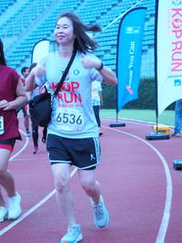 BIB: 201, 6536
                            <button type="button" onclick="openModal(5918532)" class="btn btn-primary btn-sm float-right btn-popup" data-toggle="modal" data-target=".modal-high-quality">
                        <i class="fas fa-shopping-cart"></i> Add to Cart
                    </button>
                                            <button type="button" onclick="isThisMe(5918532, true)" class="btn btn-success btn-sm float-right btn-popup btn-isme hidden" data-toggle="tooltip" data-placement="bottom" title="นี่คือรูปของคุณใช่ไหม คลิกที่นี่เพื่อเอาเข้าอัลบั้ม">
                        <i class="fas fa-plus"></i> Add to album
                    </button>
                    <button type="button" onclick="isThisMe(5918532, false)" class="btn btn-warning btn-sm float-right btn-popup btn-isnotme hidden">
                        <i class="fas fa-ban"></i> Remove from album
                    </button>