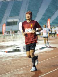 BIB: 3654
                            <button type="button" onclick="openModal(5914013)" class="btn btn-primary btn-sm float-right btn-popup" data-toggle="modal" data-target=".modal-high-quality">
                        <i class="fas fa-shopping-cart"></i> Add to Cart
                    </button>
                                            <button type="button" onclick="isThisMe(5914013, true)" class="btn btn-success btn-sm float-right btn-popup btn-isme hidden" data-toggle="tooltip" data-placement="bottom" title="นี่คือรูปของคุณใช่ไหม คลิกที่นี่เพื่อเอาเข้าอัลบั้ม">
                        <i class="fas fa-plus"></i> Add to album
                    </button>
                    <button type="button" onclick="isThisMe(5914013, false)" class="btn btn-warning btn-sm float-right btn-popup btn-isnotme hidden">
                        <i class="fas fa-ban"></i> Remove from album
                    </button>