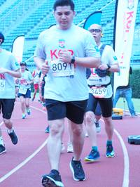 BIB: 809
                            <button type="button" onclick="openModal(5921849)" class="btn btn-primary btn-sm float-right btn-popup" data-toggle="modal" data-target=".modal-high-quality">
                        <i class="fas fa-shopping-cart"></i> Add to Cart
                    </button>
                                            <button type="button" onclick="isThisMe(5921849, true)" class="btn btn-success btn-sm float-right btn-popup btn-isme hidden" data-toggle="tooltip" data-placement="bottom" title="นี่คือรูปของคุณใช่ไหม คลิกที่นี่เพื่อเอาเข้าอัลบั้ม">
                        <i class="fas fa-plus"></i> Add to album
                    </button>
                    <button type="button" onclick="isThisMe(5921849, false)" class="btn btn-warning btn-sm float-right btn-popup btn-isnotme hidden">
                        <i class="fas fa-ban"></i> Remove from album
                    </button>