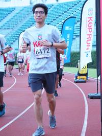 BIB: 6472
                            <button type="button" onclick="openModal(5936112)" class="btn btn-primary btn-sm float-right btn-popup" data-toggle="modal" data-target=".modal-high-quality">
                        <i class="fas fa-shopping-cart"></i> Add to Cart
                    </button>
                                            <button type="button" onclick="isThisMe(5936112, true)" class="btn btn-success btn-sm float-right btn-popup btn-isme hidden" data-toggle="tooltip" data-placement="bottom" title="นี่คือรูปของคุณใช่ไหม คลิกที่นี่เพื่อเอาเข้าอัลบั้ม">
                        <i class="fas fa-plus"></i> Add to album
                    </button>
                    <button type="button" onclick="isThisMe(5936112, false)" class="btn btn-warning btn-sm float-right btn-popup btn-isnotme hidden">
                        <i class="fas fa-ban"></i> Remove from album
                    </button>