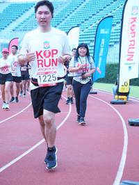 BIB: 1225, 8087
                            <button type="button" onclick="openModal(5935042)" class="btn btn-primary btn-sm float-right btn-popup" data-toggle="modal" data-target=".modal-high-quality">
                        <i class="fas fa-shopping-cart"></i> Add to Cart
                    </button>
                                            <button type="button" onclick="isThisMe(5935042, true)" class="btn btn-success btn-sm float-right btn-popup btn-isme hidden" data-toggle="tooltip" data-placement="bottom" title="นี่คือรูปของคุณใช่ไหม คลิกที่นี่เพื่อเอาเข้าอัลบั้ม">
                        <i class="fas fa-plus"></i> Add to album
                    </button>
                    <button type="button" onclick="isThisMe(5935042, false)" class="btn btn-warning btn-sm float-right btn-popup btn-isnotme hidden">
                        <i class="fas fa-ban"></i> Remove from album
                    </button>