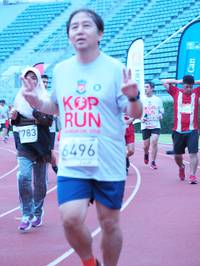 BIB: 783, 6496
                            <button type="button" onclick="openModal(5928830)" class="btn btn-primary btn-sm float-right btn-popup" data-toggle="modal" data-target=".modal-high-quality">
                        <i class="fas fa-shopping-cart"></i> Add to Cart
                    </button>
                                            <button type="button" onclick="isThisMe(5928830, true)" class="btn btn-success btn-sm float-right btn-popup btn-isme hidden" data-toggle="tooltip" data-placement="bottom" title="นี่คือรูปของคุณใช่ไหม คลิกที่นี่เพื่อเอาเข้าอัลบั้ม">
                        <i class="fas fa-plus"></i> Add to album
                    </button>
                    <button type="button" onclick="isThisMe(5928830, false)" class="btn btn-warning btn-sm float-right btn-popup btn-isnotme hidden">
                        <i class="fas fa-ban"></i> Remove from album
                    </button>