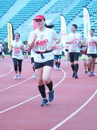 BIB: 2105, 027
                            <button type="button" onclick="openModal(5936536)" class="btn btn-primary btn-sm float-right btn-popup" data-toggle="modal" data-target=".modal-high-quality">
                        <i class="fas fa-shopping-cart"></i> Add to Cart
                    </button>
                                            <button type="button" onclick="isThisMe(5936536, true)" class="btn btn-success btn-sm float-right btn-popup btn-isme hidden" data-toggle="tooltip" data-placement="bottom" title="นี่คือรูปของคุณใช่ไหม คลิกที่นี่เพื่อเอาเข้าอัลบั้ม">
                        <i class="fas fa-plus"></i> Add to album
                    </button>
                    <button type="button" onclick="isThisMe(5936536, false)" class="btn btn-warning btn-sm float-right btn-popup btn-isnotme hidden">
                        <i class="fas fa-ban"></i> Remove from album
                    </button>