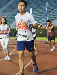 BIB: 2019, 7995, 7639
                            <button type="button" onclick="openModal(5914192)" class="btn btn-primary btn-sm float-right btn-popup" data-toggle="modal" data-target=".modal-high-quality">
                        <i class="fas fa-shopping-cart"></i> Add to Cart
                    </button>
                                            <button type="button" onclick="isThisMe(5914192, true)" class="btn btn-success btn-sm float-right btn-popup btn-isme hidden" data-toggle="tooltip" data-placement="bottom" title="นี่คือรูปของคุณใช่ไหม คลิกที่นี่เพื่อเอาเข้าอัลบั้ม">
                        <i class="fas fa-plus"></i> Add to album
                    </button>
                    <button type="button" onclick="isThisMe(5914192, false)" class="btn btn-warning btn-sm float-right btn-popup btn-isnotme hidden">
                        <i class="fas fa-ban"></i> Remove from album
                    </button>