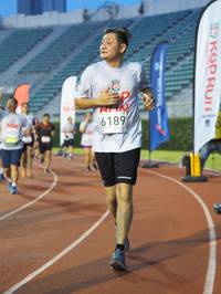 BIB: 6189
                            <button type="button" onclick="openModal(5915539)" class="btn btn-primary btn-sm float-right btn-popup" data-toggle="modal" data-target=".modal-high-quality">
                        <i class="fas fa-shopping-cart"></i> Add to Cart
                    </button>
                                            <button type="button" onclick="isThisMe(5915539, true)" class="btn btn-success btn-sm float-right btn-popup btn-isme hidden" data-toggle="tooltip" data-placement="bottom" title="นี่คือรูปของคุณใช่ไหม คลิกที่นี่เพื่อเอาเข้าอัลบั้ม">
                        <i class="fas fa-plus"></i> Add to album
                    </button>
                    <button type="button" onclick="isThisMe(5915539, false)" class="btn btn-warning btn-sm float-right btn-popup btn-isnotme hidden">
                        <i class="fas fa-ban"></i> Remove from album
                    </button>