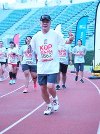 BIB: 4143, 5862, 817, 7356, 7391
                            <button type="button" onclick="openModal(5931824)" class="btn btn-primary btn-sm float-right btn-popup" data-toggle="modal" data-target=".modal-high-quality">
                        <i class="fas fa-shopping-cart"></i> Add to Cart
                    </button>
                                            <button type="button" onclick="isThisMe(5931824, true)" class="btn btn-success btn-sm float-right btn-popup btn-isme hidden" data-toggle="tooltip" data-placement="bottom" title="นี่คือรูปของคุณใช่ไหม คลิกที่นี่เพื่อเอาเข้าอัลบั้ม">
                        <i class="fas fa-plus"></i> Add to album
                    </button>
                    <button type="button" onclick="isThisMe(5931824, false)" class="btn btn-warning btn-sm float-right btn-popup btn-isnotme hidden">
                        <i class="fas fa-ban"></i> Remove from album
                    </button>