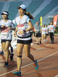 BIB: 7222, 7888
                            <button type="button" onclick="openModal(5914293)" class="btn btn-primary btn-sm float-right btn-popup" data-toggle="modal" data-target=".modal-high-quality">
                        <i class="fas fa-shopping-cart"></i> Add to Cart
                    </button>
                                            <button type="button" onclick="isThisMe(5914293, true)" class="btn btn-success btn-sm float-right btn-popup btn-isme hidden" data-toggle="tooltip" data-placement="bottom" title="นี่คือรูปของคุณใช่ไหม คลิกที่นี่เพื่อเอาเข้าอัลบั้ม">
                        <i class="fas fa-plus"></i> Add to album
                    </button>
                    <button type="button" onclick="isThisMe(5914293, false)" class="btn btn-warning btn-sm float-right btn-popup btn-isnotme hidden">
                        <i class="fas fa-ban"></i> Remove from album
                    </button>