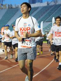 BIB: 6473, 4947
                            <button type="button" onclick="openModal(5915118)" class="btn btn-primary btn-sm float-right btn-popup" data-toggle="modal" data-target=".modal-high-quality">
                        <i class="fas fa-shopping-cart"></i> Add to Cart
                    </button>
                                            <button type="button" onclick="isThisMe(5915118, true)" class="btn btn-success btn-sm float-right btn-popup btn-isme hidden" data-toggle="tooltip" data-placement="bottom" title="นี่คือรูปของคุณใช่ไหม คลิกที่นี่เพื่อเอาเข้าอัลบั้ม">
                        <i class="fas fa-plus"></i> Add to album
                    </button>
                    <button type="button" onclick="isThisMe(5915118, false)" class="btn btn-warning btn-sm float-right btn-popup btn-isnotme hidden">
                        <i class="fas fa-ban"></i> Remove from album
                    </button>