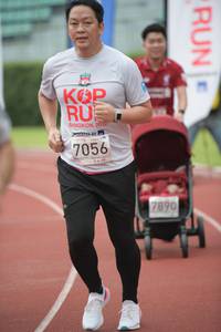 BIB: 201, 7056, 7890
                            <button type="button" onclick="openModal(6043044)" class="btn btn-primary btn-sm float-right btn-popup" data-toggle="modal" data-target=".modal-high-quality">
                        <i class="fas fa-shopping-cart"></i> Add to Cart
                    </button>
                                            <button type="button" onclick="isThisMe(6043044, true)" class="btn btn-success btn-sm float-right btn-popup btn-isme hidden" data-toggle="tooltip" data-placement="bottom" title="นี่คือรูปของคุณใช่ไหม คลิกที่นี่เพื่อเอาเข้าอัลบั้ม">
                        <i class="fas fa-plus"></i> Add to album
                    </button>
                    <button type="button" onclick="isThisMe(6043044, false)" class="btn btn-warning btn-sm float-right btn-popup btn-isnotme hidden">
                        <i class="fas fa-ban"></i> Remove from album
                    </button>