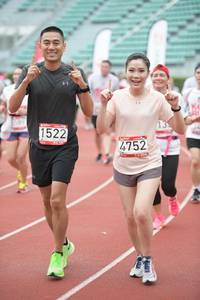 BIB: 1522, 4752
                            <button type="button" onclick="openModal(6042924)" class="btn btn-primary btn-sm float-right btn-popup" data-toggle="modal" data-target=".modal-high-quality">
                        <i class="fas fa-shopping-cart"></i> Add to Cart
                    </button>
                                            <button type="button" onclick="isThisMe(6042924, true)" class="btn btn-success btn-sm float-right btn-popup btn-isme hidden" data-toggle="tooltip" data-placement="bottom" title="นี่คือรูปของคุณใช่ไหม คลิกที่นี่เพื่อเอาเข้าอัลบั้ม">
                        <i class="fas fa-plus"></i> Add to album
                    </button>
                    <button type="button" onclick="isThisMe(6042924, false)" class="btn btn-warning btn-sm float-right btn-popup btn-isnotme hidden">
                        <i class="fas fa-ban"></i> Remove from album
                    </button>