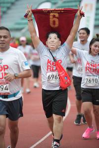 BIB: 6967, 7610
                            <button type="button" onclick="openModal(6035117)" class="btn btn-primary btn-sm float-right btn-popup" data-toggle="modal" data-target=".modal-high-quality">
                        <i class="fas fa-shopping-cart"></i> Add to Cart
                    </button>
                                            <button type="button" onclick="isThisMe(6035117, true)" class="btn btn-success btn-sm float-right btn-popup btn-isme hidden" data-toggle="tooltip" data-placement="bottom" title="นี่คือรูปของคุณใช่ไหม คลิกที่นี่เพื่อเอาเข้าอัลบั้ม">
                        <i class="fas fa-plus"></i> Add to album
                    </button>
                    <button type="button" onclick="isThisMe(6035117, false)" class="btn btn-warning btn-sm float-right btn-popup btn-isnotme hidden">
                        <i class="fas fa-ban"></i> Remove from album
                    </button>