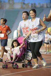 BIB: 660, 6752
                            <button type="button" onclick="openModal(6019974)" class="btn btn-primary btn-sm float-right btn-popup" data-toggle="modal" data-target=".modal-high-quality">
                        <i class="fas fa-shopping-cart"></i> Add to Cart
                    </button>
                                            <button type="button" onclick="isThisMe(6019974, true)" class="btn btn-success btn-sm float-right btn-popup btn-isme hidden" data-toggle="tooltip" data-placement="bottom" title="นี่คือรูปของคุณใช่ไหม คลิกที่นี่เพื่อเอาเข้าอัลบั้ม">
                        <i class="fas fa-plus"></i> Add to album
                    </button>
                    <button type="button" onclick="isThisMe(6019974, false)" class="btn btn-warning btn-sm float-right btn-popup btn-isnotme hidden">
                        <i class="fas fa-ban"></i> Remove from album
                    </button>