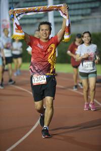 BIB: 6212, 1304
                            <button type="button" onclick="openModal(6001876)" class="btn btn-primary btn-sm float-right btn-popup" data-toggle="modal" data-target=".modal-high-quality">
                        <i class="fas fa-shopping-cart"></i> Add to Cart
                    </button>
                                            <button type="button" onclick="isThisMe(6001876, true)" class="btn btn-success btn-sm float-right btn-popup btn-isme hidden" data-toggle="tooltip" data-placement="bottom" title="นี่คือรูปของคุณใช่ไหม คลิกที่นี่เพื่อเอาเข้าอัลบั้ม">
                        <i class="fas fa-plus"></i> Add to album
                    </button>
                    <button type="button" onclick="isThisMe(6001876, false)" class="btn btn-warning btn-sm float-right btn-popup btn-isnotme hidden">
                        <i class="fas fa-ban"></i> Remove from album
                    </button>