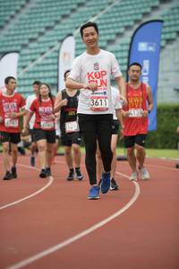 BIB: 3611, 4138, 6741, 129
                            <button type="button" onclick="openModal(6092947)" class="btn btn-primary btn-sm float-right btn-popup" data-toggle="modal" data-target=".modal-high-quality">
                        <i class="fas fa-shopping-cart"></i> Add to Cart
                    </button>
                                            <button type="button" onclick="isThisMe(6092947, true)" class="btn btn-success btn-sm float-right btn-popup btn-isme hidden" data-toggle="tooltip" data-placement="bottom" title="นี่คือรูปของคุณใช่ไหม คลิกที่นี่เพื่อเอาเข้าอัลบั้ม">
                        <i class="fas fa-plus"></i> Add to album
                    </button>
                    <button type="button" onclick="isThisMe(6092947, false)" class="btn btn-warning btn-sm float-right btn-popup btn-isnotme hidden">
                        <i class="fas fa-ban"></i> Remove from album
                    </button>