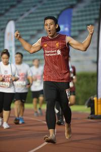 BIB: 442
                            <button type="button" onclick="openModal(6019805)" class="btn btn-primary btn-sm float-right btn-popup" data-toggle="modal" data-target=".modal-high-quality">
                        <i class="fas fa-shopping-cart"></i> Add to Cart
                    </button>
                                            <button type="button" onclick="isThisMe(6019805, true)" class="btn btn-success btn-sm float-right btn-popup btn-isme hidden" data-toggle="tooltip" data-placement="bottom" title="นี่คือรูปของคุณใช่ไหม คลิกที่นี่เพื่อเอาเข้าอัลบั้ม">
                        <i class="fas fa-plus"></i> Add to album
                    </button>
                    <button type="button" onclick="isThisMe(6019805, false)" class="btn btn-warning btn-sm float-right btn-popup btn-isnotme hidden">
                        <i class="fas fa-ban"></i> Remove from album
                    </button>