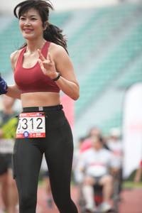 BIB: 312
                            <button type="button" onclick="openModal(6053216)" class="btn btn-primary btn-sm float-right btn-popup" data-toggle="modal" data-target=".modal-high-quality">
                        <i class="fas fa-shopping-cart"></i> Add to Cart
                    </button>
                                            <button type="button" onclick="isThisMe(6053216, true)" class="btn btn-success btn-sm float-right btn-popup btn-isme hidden" data-toggle="tooltip" data-placement="bottom" title="นี่คือรูปของคุณใช่ไหม คลิกที่นี่เพื่อเอาเข้าอัลบั้ม">
                        <i class="fas fa-plus"></i> Add to album
                    </button>
                    <button type="button" onclick="isThisMe(6053216, false)" class="btn btn-warning btn-sm float-right btn-popup btn-isnotme hidden">
                        <i class="fas fa-ban"></i> Remove from album
                    </button>