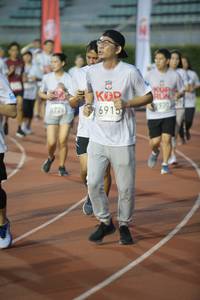 BIB: 930, 6915, 8726
                            <button type="button" onclick="openModal(6014519)" class="btn btn-primary btn-sm float-right btn-popup" data-toggle="modal" data-target=".modal-high-quality">
                        <i class="fas fa-shopping-cart"></i> Add to Cart
                    </button>
                                            <button type="button" onclick="isThisMe(6014519, true)" class="btn btn-success btn-sm float-right btn-popup btn-isme hidden" data-toggle="tooltip" data-placement="bottom" title="นี่คือรูปของคุณใช่ไหม คลิกที่นี่เพื่อเอาเข้าอัลบั้ม">
                        <i class="fas fa-plus"></i> Add to album
                    </button>
                    <button type="button" onclick="isThisMe(6014519, false)" class="btn btn-warning btn-sm float-right btn-popup btn-isnotme hidden">
                        <i class="fas fa-ban"></i> Remove from album
                    </button>