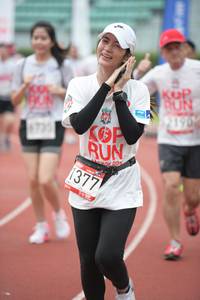 BIB: 2190, 1377
                            <button type="button" onclick="openModal(6042538)" class="btn btn-primary btn-sm float-right btn-popup" data-toggle="modal" data-target=".modal-high-quality">
                        <i class="fas fa-shopping-cart"></i> Add to Cart
                    </button>
                                            <button type="button" onclick="isThisMe(6042538, true)" class="btn btn-success btn-sm float-right btn-popup btn-isme hidden" data-toggle="tooltip" data-placement="bottom" title="นี่คือรูปของคุณใช่ไหม คลิกที่นี่เพื่อเอาเข้าอัลบั้ม">
                        <i class="fas fa-plus"></i> Add to album
                    </button>
                    <button type="button" onclick="isThisMe(6042538, false)" class="btn btn-warning btn-sm float-right btn-popup btn-isnotme hidden">
                        <i class="fas fa-ban"></i> Remove from album
                    </button>