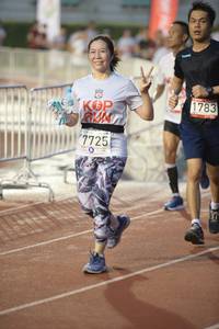 BIB: 1783, 7725
                            <button type="button" onclick="openModal(6025985)" class="btn btn-primary btn-sm float-right btn-popup" data-toggle="modal" data-target=".modal-high-quality">
                        <i class="fas fa-shopping-cart"></i> Add to Cart
                    </button>
                                            <button type="button" onclick="isThisMe(6025985, true)" class="btn btn-success btn-sm float-right btn-popup btn-isme hidden" data-toggle="tooltip" data-placement="bottom" title="นี่คือรูปของคุณใช่ไหม คลิกที่นี่เพื่อเอาเข้าอัลบั้ม">
                        <i class="fas fa-plus"></i> Add to album
                    </button>
                    <button type="button" onclick="isThisMe(6025985, false)" class="btn btn-warning btn-sm float-right btn-popup btn-isnotme hidden">
                        <i class="fas fa-ban"></i> Remove from album
                    </button>