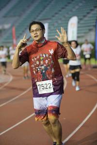 BIB: 7522
                            <button type="button" onclick="openModal(6013291)" class="btn btn-primary btn-sm float-right btn-popup" data-toggle="modal" data-target=".modal-high-quality">
                        <i class="fas fa-shopping-cart"></i> Add to Cart
                    </button>
                                            <button type="button" onclick="isThisMe(6013291, true)" class="btn btn-success btn-sm float-right btn-popup btn-isme hidden" data-toggle="tooltip" data-placement="bottom" title="นี่คือรูปของคุณใช่ไหม คลิกที่นี่เพื่อเอาเข้าอัลบั้ม">
                        <i class="fas fa-plus"></i> Add to album
                    </button>
                    <button type="button" onclick="isThisMe(6013291, false)" class="btn btn-warning btn-sm float-right btn-popup btn-isnotme hidden">
                        <i class="fas fa-ban"></i> Remove from album
                    </button>