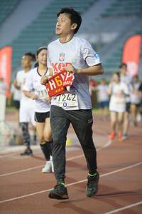 BIB: 711, 1242
                            <button type="button" onclick="openModal(6023226)" class="btn btn-primary btn-sm float-right btn-popup" data-toggle="modal" data-target=".modal-high-quality">
                        <i class="fas fa-shopping-cart"></i> Add to Cart
                    </button>
                                            <button type="button" onclick="isThisMe(6023226, true)" class="btn btn-success btn-sm float-right btn-popup btn-isme hidden" data-toggle="tooltip" data-placement="bottom" title="นี่คือรูปของคุณใช่ไหม คลิกที่นี่เพื่อเอาเข้าอัลบั้ม">
                        <i class="fas fa-plus"></i> Add to album
                    </button>
                    <button type="button" onclick="isThisMe(6023226, false)" class="btn btn-warning btn-sm float-right btn-popup btn-isnotme hidden">
                        <i class="fas fa-ban"></i> Remove from album
                    </button>