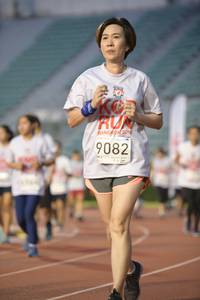 BIB: 201, 9082
                            <button type="button" onclick="openModal(6019612)" class="btn btn-primary btn-sm float-right btn-popup" data-toggle="modal" data-target=".modal-high-quality">
                        <i class="fas fa-shopping-cart"></i> Add to Cart
                    </button>
                                            <button type="button" onclick="isThisMe(6019612, true)" class="btn btn-success btn-sm float-right btn-popup btn-isme hidden" data-toggle="tooltip" data-placement="bottom" title="นี่คือรูปของคุณใช่ไหม คลิกที่นี่เพื่อเอาเข้าอัลบั้ม">
                        <i class="fas fa-plus"></i> Add to album
                    </button>
                    <button type="button" onclick="isThisMe(6019612, false)" class="btn btn-warning btn-sm float-right btn-popup btn-isnotme hidden">
                        <i class="fas fa-ban"></i> Remove from album
                    </button>