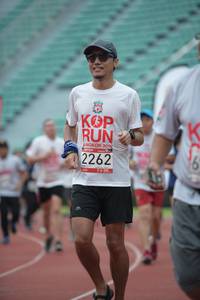 BIB: 2015, 2262
                            <button type="button" onclick="openModal(6027182)" class="btn btn-primary btn-sm float-right btn-popup" data-toggle="modal" data-target=".modal-high-quality">
                        <i class="fas fa-shopping-cart"></i> Add to Cart
                    </button>
                                            <button type="button" onclick="isThisMe(6027182, true)" class="btn btn-success btn-sm float-right btn-popup btn-isme hidden" data-toggle="tooltip" data-placement="bottom" title="นี่คือรูปของคุณใช่ไหม คลิกที่นี่เพื่อเอาเข้าอัลบั้ม">
                        <i class="fas fa-plus"></i> Add to album
                    </button>
                    <button type="button" onclick="isThisMe(6027182, false)" class="btn btn-warning btn-sm float-right btn-popup btn-isnotme hidden">
                        <i class="fas fa-ban"></i> Remove from album
                    </button>