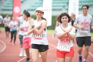 BIB: 6958, 171, 201, 1792
                            <button type="button" onclick="openModal(6050574)" class="btn btn-primary btn-sm float-right btn-popup" data-toggle="modal" data-target=".modal-high-quality">
                        <i class="fas fa-shopping-cart"></i> Add to Cart
                    </button>
                                            <button type="button" onclick="isThisMe(6050574, true)" class="btn btn-success btn-sm float-right btn-popup btn-isme hidden" data-toggle="tooltip" data-placement="bottom" title="นี่คือรูปของคุณใช่ไหม คลิกที่นี่เพื่อเอาเข้าอัลบั้ม">
                        <i class="fas fa-plus"></i> Add to album
                    </button>
                    <button type="button" onclick="isThisMe(6050574, false)" class="btn btn-warning btn-sm float-right btn-popup btn-isnotme hidden">
                        <i class="fas fa-ban"></i> Remove from album
                    </button>