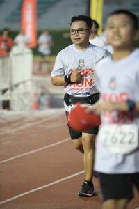 BIB: 201, 7622
                            <button type="button" onclick="openModal(6005725)" class="btn btn-primary btn-sm float-right btn-popup" data-toggle="modal" data-target=".modal-high-quality">
                        <i class="fas fa-shopping-cart"></i> Add to Cart
                    </button>
                                            <button type="button" onclick="isThisMe(6005725, true)" class="btn btn-success btn-sm float-right btn-popup btn-isme hidden" data-toggle="tooltip" data-placement="bottom" title="นี่คือรูปของคุณใช่ไหม คลิกที่นี่เพื่อเอาเข้าอัลบั้ม">
                        <i class="fas fa-plus"></i> Add to album
                    </button>
                    <button type="button" onclick="isThisMe(6005725, false)" class="btn btn-warning btn-sm float-right btn-popup btn-isnotme hidden">
                        <i class="fas fa-ban"></i> Remove from album
                    </button>