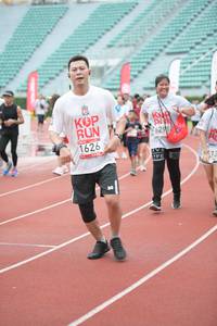 BIB: 1626, 6291
                            <button type="button" onclick="openModal(6044582)" class="btn btn-primary btn-sm float-right btn-popup" data-toggle="modal" data-target=".modal-high-quality">
                        <i class="fas fa-shopping-cart"></i> Add to Cart
                    </button>
                                            <button type="button" onclick="isThisMe(6044582, true)" class="btn btn-success btn-sm float-right btn-popup btn-isme hidden" data-toggle="tooltip" data-placement="bottom" title="นี่คือรูปของคุณใช่ไหม คลิกที่นี่เพื่อเอาเข้าอัลบั้ม">
                        <i class="fas fa-plus"></i> Add to album
                    </button>
                    <button type="button" onclick="isThisMe(6044582, false)" class="btn btn-warning btn-sm float-right btn-popup btn-isnotme hidden">
                        <i class="fas fa-ban"></i> Remove from album
                    </button>