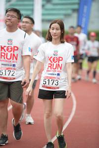 BIB: 2019, 201, 5172, 5173
                            <button type="button" onclick="openModal(6042202)" class="btn btn-primary btn-sm float-right btn-popup" data-toggle="modal" data-target=".modal-high-quality">
                        <i class="fas fa-shopping-cart"></i> Add to Cart
                    </button>
                                            <button type="button" onclick="isThisMe(6042202, true)" class="btn btn-success btn-sm float-right btn-popup btn-isme hidden" data-toggle="tooltip" data-placement="bottom" title="นี่คือรูปของคุณใช่ไหม คลิกที่นี่เพื่อเอาเข้าอัลบั้ม">
                        <i class="fas fa-plus"></i> Add to album
                    </button>
                    <button type="button" onclick="isThisMe(6042202, false)" class="btn btn-warning btn-sm float-right btn-popup btn-isnotme hidden">
                        <i class="fas fa-ban"></i> Remove from album
                    </button>