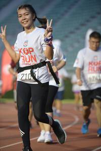 BIB: 210
                            <button type="button" onclick="openModal(6020075)" class="btn btn-primary btn-sm float-right btn-popup" data-toggle="modal" data-target=".modal-high-quality">
                        <i class="fas fa-shopping-cart"></i> Add to Cart
                    </button>
                                            <button type="button" onclick="isThisMe(6020075, true)" class="btn btn-success btn-sm float-right btn-popup btn-isme hidden" data-toggle="tooltip" data-placement="bottom" title="นี่คือรูปของคุณใช่ไหม คลิกที่นี่เพื่อเอาเข้าอัลบั้ม">
                        <i class="fas fa-plus"></i> Add to album
                    </button>
                    <button type="button" onclick="isThisMe(6020075, false)" class="btn btn-warning btn-sm float-right btn-popup btn-isnotme hidden">
                        <i class="fas fa-ban"></i> Remove from album
                    </button>