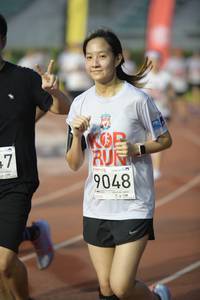 BIB: 9048
                            <button type="button" onclick="openModal(6006263)" class="btn btn-primary btn-sm float-right btn-popup" data-toggle="modal" data-target=".modal-high-quality">
                        <i class="fas fa-shopping-cart"></i> Add to Cart
                    </button>
                                            <button type="button" onclick="isThisMe(6006263, true)" class="btn btn-success btn-sm float-right btn-popup btn-isme hidden" data-toggle="tooltip" data-placement="bottom" title="นี่คือรูปของคุณใช่ไหม คลิกที่นี่เพื่อเอาเข้าอัลบั้ม">
                        <i class="fas fa-plus"></i> Add to album
                    </button>
                    <button type="button" onclick="isThisMe(6006263, false)" class="btn btn-warning btn-sm float-right btn-popup btn-isnotme hidden">
                        <i class="fas fa-ban"></i> Remove from album
                    </button>