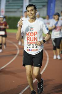 BIB: 2505
                            <button type="button" onclick="openModal(6008119)" class="btn btn-primary btn-sm float-right btn-popup" data-toggle="modal" data-target=".modal-high-quality">
                        <i class="fas fa-shopping-cart"></i> Add to Cart
                    </button>
                                            <button type="button" onclick="isThisMe(6008119, true)" class="btn btn-success btn-sm float-right btn-popup btn-isme hidden" data-toggle="tooltip" data-placement="bottom" title="นี่คือรูปของคุณใช่ไหม คลิกที่นี่เพื่อเอาเข้าอัลบั้ม">
                        <i class="fas fa-plus"></i> Add to album
                    </button>
                    <button type="button" onclick="isThisMe(6008119, false)" class="btn btn-warning btn-sm float-right btn-popup btn-isnotme hidden">
                        <i class="fas fa-ban"></i> Remove from album
                    </button>