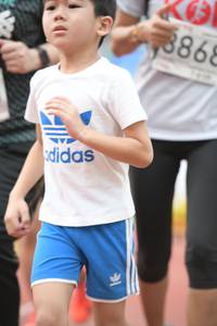 BIB: 8868
                            <button type="button" onclick="openModal(6057138)" class="btn btn-primary btn-sm float-right btn-popup" data-toggle="modal" data-target=".modal-high-quality">
                        <i class="fas fa-shopping-cart"></i> Add to Cart
                    </button>
                                            <button type="button" onclick="isThisMe(6057138, true)" class="btn btn-success btn-sm float-right btn-popup btn-isme hidden" data-toggle="tooltip" data-placement="bottom" title="นี่คือรูปของคุณใช่ไหม คลิกที่นี่เพื่อเอาเข้าอัลบั้ม">
                        <i class="fas fa-plus"></i> Add to album
                    </button>
                    <button type="button" onclick="isThisMe(6057138, false)" class="btn btn-warning btn-sm float-right btn-popup btn-isnotme hidden">
                        <i class="fas fa-ban"></i> Remove from album
                    </button>