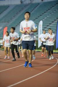 BIB: 8575, 392, 6306
                            <button type="button" onclick="openModal(6015717)" class="btn btn-primary btn-sm float-right btn-popup" data-toggle="modal" data-target=".modal-high-quality">
                        <i class="fas fa-shopping-cart"></i> Add to Cart
                    </button>
                                            <button type="button" onclick="isThisMe(6015717, true)" class="btn btn-success btn-sm float-right btn-popup btn-isme hidden" data-toggle="tooltip" data-placement="bottom" title="นี่คือรูปของคุณใช่ไหม คลิกที่นี่เพื่อเอาเข้าอัลบั้ม">
                        <i class="fas fa-plus"></i> Add to album
                    </button>
                    <button type="button" onclick="isThisMe(6015717, false)" class="btn btn-warning btn-sm float-right btn-popup btn-isnotme hidden">
                        <i class="fas fa-ban"></i> Remove from album
                    </button>