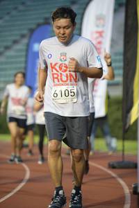 BIB: 2019, 6105
                            <button type="button" onclick="openModal(6022075)" class="btn btn-primary btn-sm float-right btn-popup" data-toggle="modal" data-target=".modal-high-quality">
                        <i class="fas fa-shopping-cart"></i> Add to Cart
                    </button>
                                            <button type="button" onclick="isThisMe(6022075, true)" class="btn btn-success btn-sm float-right btn-popup btn-isme hidden" data-toggle="tooltip" data-placement="bottom" title="นี่คือรูปของคุณใช่ไหม คลิกที่นี่เพื่อเอาเข้าอัลบั้ม">
                        <i class="fas fa-plus"></i> Add to album
                    </button>
                    <button type="button" onclick="isThisMe(6022075, false)" class="btn btn-warning btn-sm float-right btn-popup btn-isnotme hidden">
                        <i class="fas fa-ban"></i> Remove from album
                    </button>