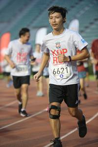 BIB: 6621
                            <button type="button" onclick="openModal(6022464)" class="btn btn-primary btn-sm float-right btn-popup" data-toggle="modal" data-target=".modal-high-quality">
                        <i class="fas fa-shopping-cart"></i> Add to Cart
                    </button>
                                            <button type="button" onclick="isThisMe(6022464, true)" class="btn btn-success btn-sm float-right btn-popup btn-isme hidden" data-toggle="tooltip" data-placement="bottom" title="นี่คือรูปของคุณใช่ไหม คลิกที่นี่เพื่อเอาเข้าอัลบั้ม">
                        <i class="fas fa-plus"></i> Add to album
                    </button>
                    <button type="button" onclick="isThisMe(6022464, false)" class="btn btn-warning btn-sm float-right btn-popup btn-isnotme hidden">
                        <i class="fas fa-ban"></i> Remove from album
                    </button>