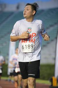 BIB: 6189
                            <button type="button" onclick="openModal(6020136)" class="btn btn-primary btn-sm float-right btn-popup" data-toggle="modal" data-target=".modal-high-quality">
                        <i class="fas fa-shopping-cart"></i> Add to Cart
                    </button>
                                            <button type="button" onclick="isThisMe(6020136, true)" class="btn btn-success btn-sm float-right btn-popup btn-isme hidden" data-toggle="tooltip" data-placement="bottom" title="นี่คือรูปของคุณใช่ไหม คลิกที่นี่เพื่อเอาเข้าอัลบั้ม">
                        <i class="fas fa-plus"></i> Add to album
                    </button>
                    <button type="button" onclick="isThisMe(6020136, false)" class="btn btn-warning btn-sm float-right btn-popup btn-isnotme hidden">
                        <i class="fas fa-ban"></i> Remove from album
                    </button>