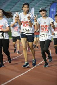 BIB: 6764, 2019, 6763
                            <button type="button" onclick="openModal(6022296)" class="btn btn-primary btn-sm float-right btn-popup" data-toggle="modal" data-target=".modal-high-quality">
                        <i class="fas fa-shopping-cart"></i> Add to Cart
                    </button>
                                            <button type="button" onclick="isThisMe(6022296, true)" class="btn btn-success btn-sm float-right btn-popup btn-isme hidden" data-toggle="tooltip" data-placement="bottom" title="นี่คือรูปของคุณใช่ไหม คลิกที่นี่เพื่อเอาเข้าอัลบั้ม">
                        <i class="fas fa-plus"></i> Add to album
                    </button>
                    <button type="button" onclick="isThisMe(6022296, false)" class="btn btn-warning btn-sm float-right btn-popup btn-isnotme hidden">
                        <i class="fas fa-ban"></i> Remove from album
                    </button>