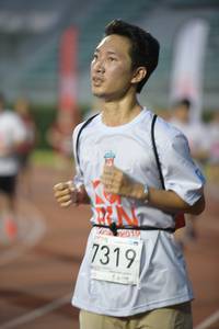 BIB: 019, 7319
                            <button type="button" onclick="openModal(6007526)" class="btn btn-primary btn-sm float-right btn-popup" data-toggle="modal" data-target=".modal-high-quality">
                        <i class="fas fa-shopping-cart"></i> Add to Cart
                    </button>
                                            <button type="button" onclick="isThisMe(6007526, true)" class="btn btn-success btn-sm float-right btn-popup btn-isme hidden" data-toggle="tooltip" data-placement="bottom" title="นี่คือรูปของคุณใช่ไหม คลิกที่นี่เพื่อเอาเข้าอัลบั้ม">
                        <i class="fas fa-plus"></i> Add to album
                    </button>
                    <button type="button" onclick="isThisMe(6007526, false)" class="btn btn-warning btn-sm float-right btn-popup btn-isnotme hidden">
                        <i class="fas fa-ban"></i> Remove from album
                    </button>