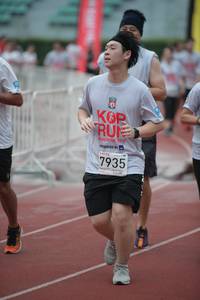 BIB: 201, 7935
                            <button type="button" onclick="openModal(6026890)" class="btn btn-primary btn-sm float-right btn-popup" data-toggle="modal" data-target=".modal-high-quality">
                        <i class="fas fa-shopping-cart"></i> Add to Cart
                    </button>
                                            <button type="button" onclick="isThisMe(6026890, true)" class="btn btn-success btn-sm float-right btn-popup btn-isme hidden" data-toggle="tooltip" data-placement="bottom" title="นี่คือรูปของคุณใช่ไหม คลิกที่นี่เพื่อเอาเข้าอัลบั้ม">
                        <i class="fas fa-plus"></i> Add to album
                    </button>
                    <button type="button" onclick="isThisMe(6026890, false)" class="btn btn-warning btn-sm float-right btn-popup btn-isnotme hidden">
                        <i class="fas fa-ban"></i> Remove from album
                    </button>