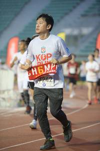 BIB: 1242
                            <button type="button" onclick="openModal(6023237)" class="btn btn-primary btn-sm float-right btn-popup" data-toggle="modal" data-target=".modal-high-quality">
                        <i class="fas fa-shopping-cart"></i> Add to Cart
                    </button>
                                            <button type="button" onclick="isThisMe(6023237, true)" class="btn btn-success btn-sm float-right btn-popup btn-isme hidden" data-toggle="tooltip" data-placement="bottom" title="นี่คือรูปของคุณใช่ไหม คลิกที่นี่เพื่อเอาเข้าอัลบั้ม">
                        <i class="fas fa-plus"></i> Add to album
                    </button>
                    <button type="button" onclick="isThisMe(6023237, false)" class="btn btn-warning btn-sm float-right btn-popup btn-isnotme hidden">
                        <i class="fas fa-ban"></i> Remove from album
                    </button>