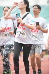 BIB: 8048, 6161, 594
                            <button type="button" onclick="openModal(6057726)" class="btn btn-primary btn-sm float-right btn-popup" data-toggle="modal" data-target=".modal-high-quality">
                        <i class="fas fa-shopping-cart"></i> Add to Cart
                    </button>
                                            <button type="button" onclick="isThisMe(6057726, true)" class="btn btn-success btn-sm float-right btn-popup btn-isme hidden" data-toggle="tooltip" data-placement="bottom" title="นี่คือรูปของคุณใช่ไหม คลิกที่นี่เพื่อเอาเข้าอัลบั้ม">
                        <i class="fas fa-plus"></i> Add to album
                    </button>
                    <button type="button" onclick="isThisMe(6057726, false)" class="btn btn-warning btn-sm float-right btn-popup btn-isnotme hidden">
                        <i class="fas fa-ban"></i> Remove from album
                    </button>